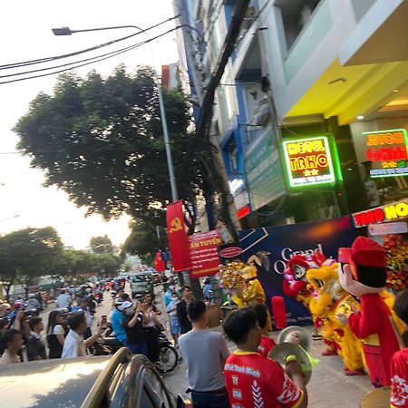 Hanh Trang Hotel Хошимин Экстерьер фото