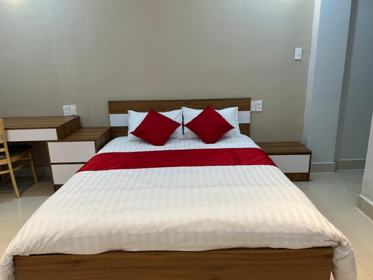 Hanh Trang Hotel Хошимин Экстерьер фото